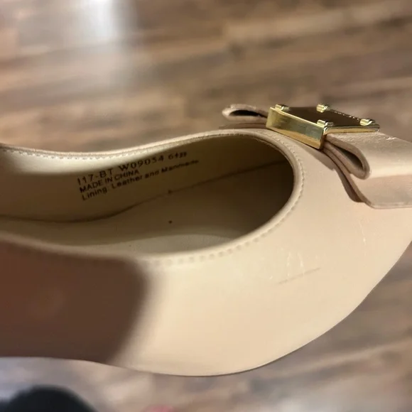 Cole Haan Women's Tan Peep Toe Flats - Picture 6 of 8